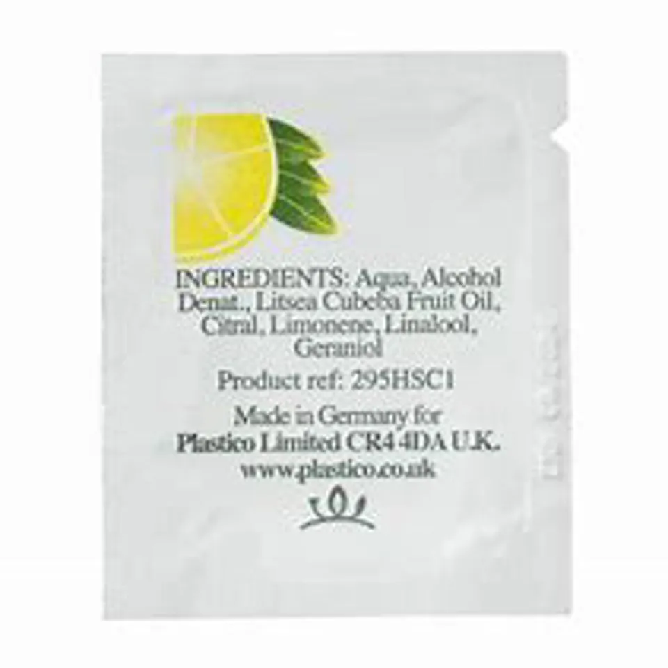 Small Freshening Hand Wipes